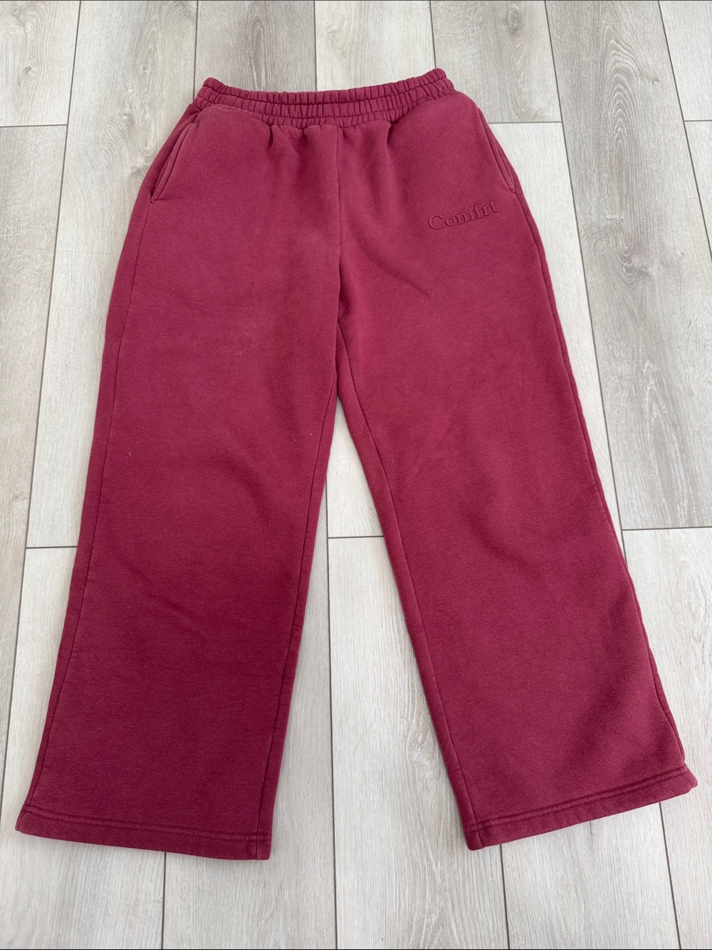 Relaxed Fit Comfrt Berry Sweatpants with Elastic Waist